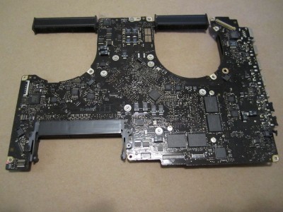 Late 2008 A1286 15" MacBook Pro 2.4 GHz Logic Board